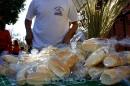 Honores a San Cayetano, patrono del pan y el trabajo