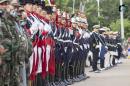 Malvinas: Emotivo desfile para rememorar los 40 aos de la guerra