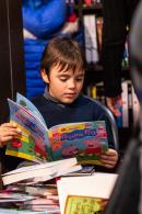 Feria del Libro: Postales de la fra tarde de sbado