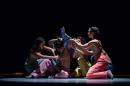 Glitch y Casco interpretados por el Ballet Contemporneo del Chaco