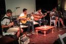 Rudi Flores "entre amigos" en el Cl Cultural