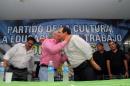 Apoyo de Camioneros del Chaco, en la visita de Hugo Moyano a Corrientes