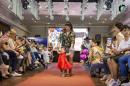 MUCHAS present Arte y Moda solidaria