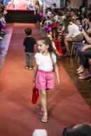 MUCHAS present Arte y Moda solidaria