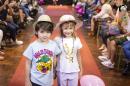 MUCHAS present Arte y Moda solidaria